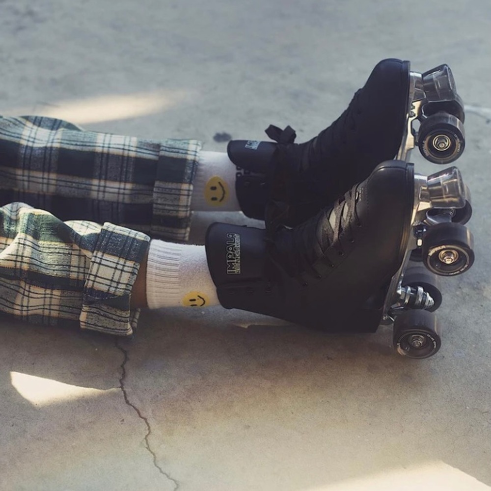 🖤 Impala Quad Skates — Black 🖤